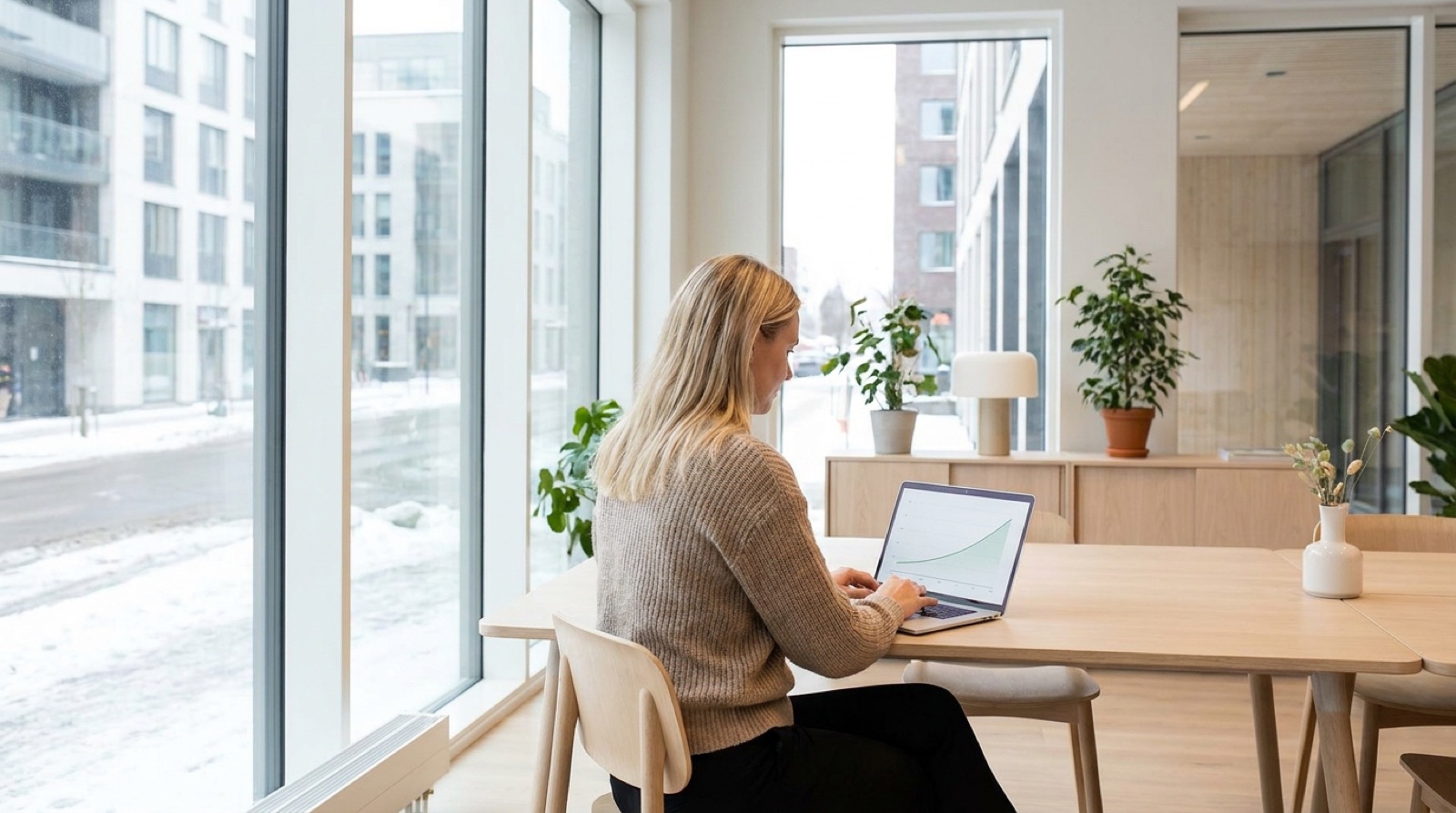 Bedriftseier som følger med på organisk vekst i Google Search Console